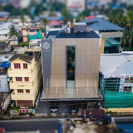 Sapphire Club Metro Hotel Kochi Luaran gambar