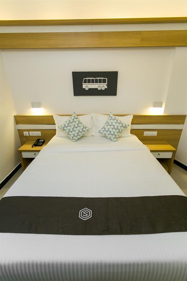 Sapphire Club Metro Hotel Kochi Luaran gambar